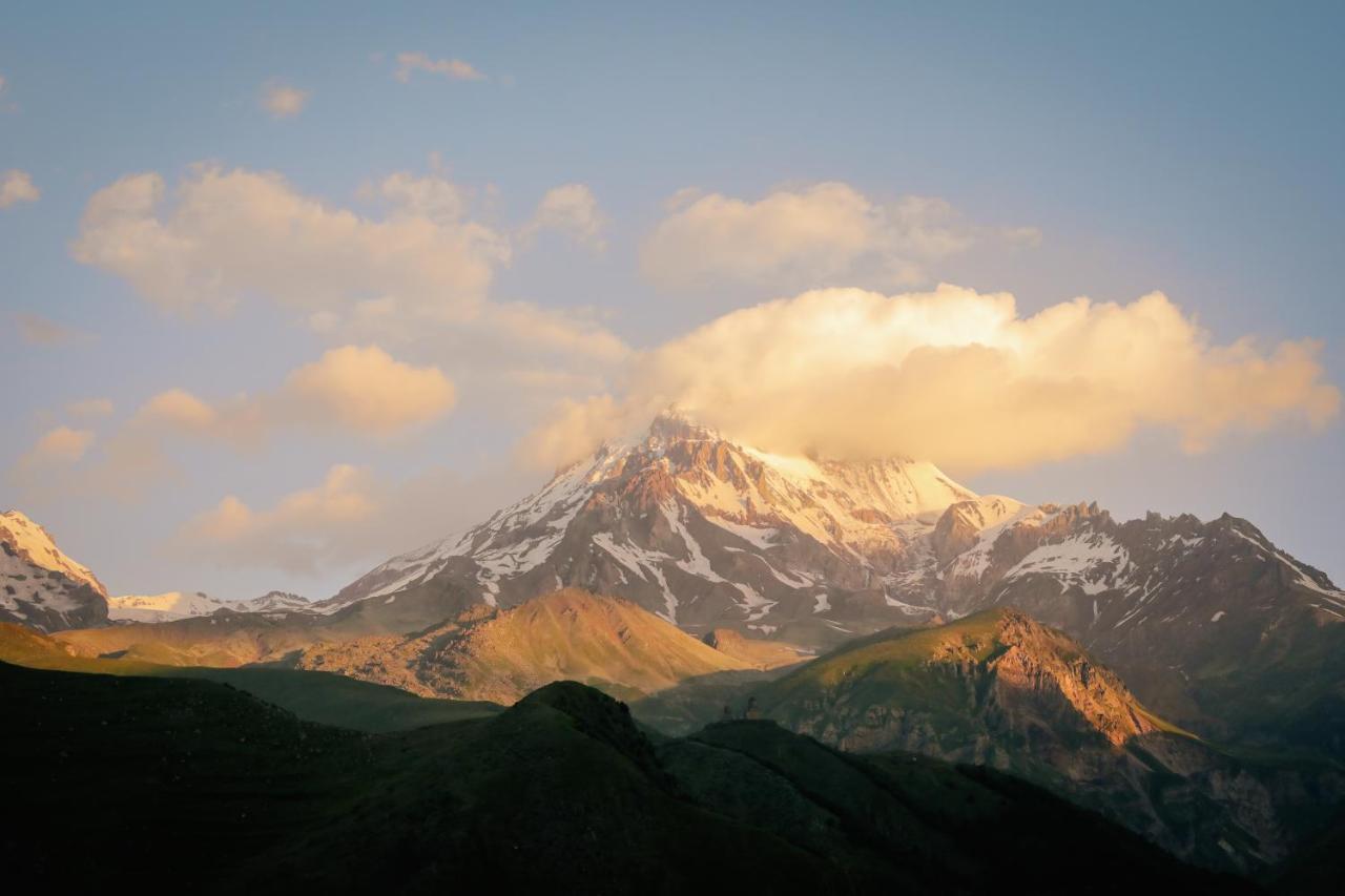 Heaven Hill Hotel Kazbegi Exterior foto